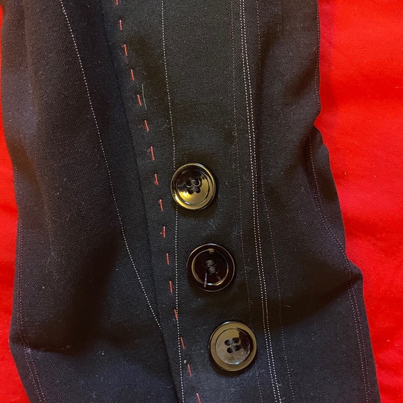 Pin stripe tailored jacket with red details - Picture 8 of 12